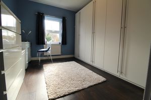 Bedroom- click for photo gallery